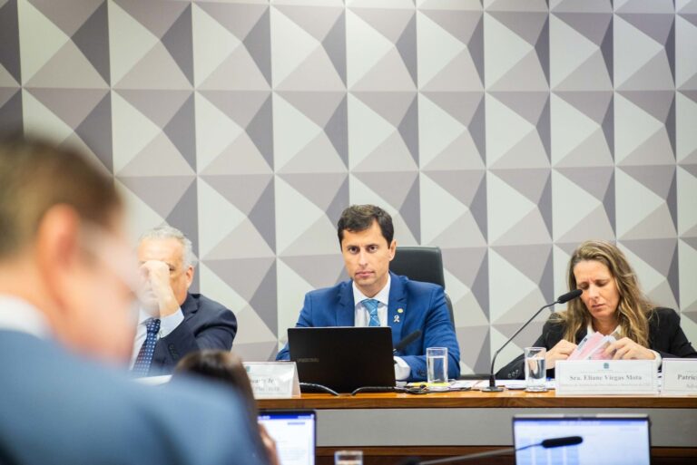 4390dc69-925f-4459-b0d4-e42ca8d7ac11