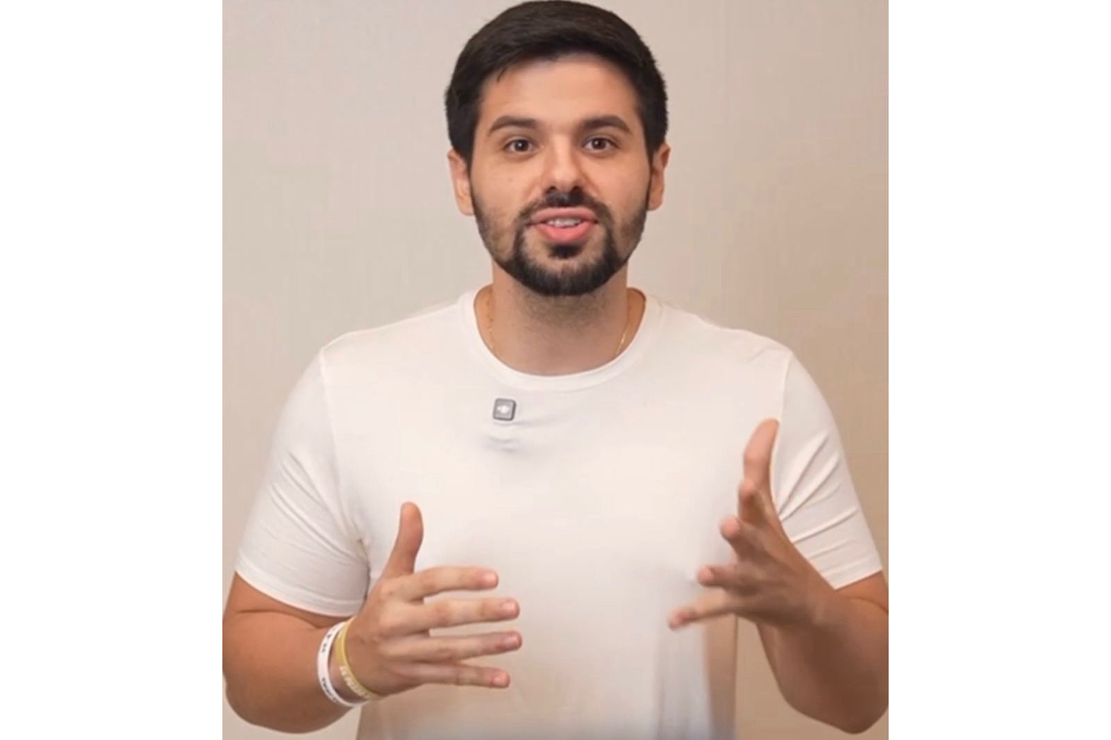 WhatsApp Image 2025-09-22 at 11.44.34