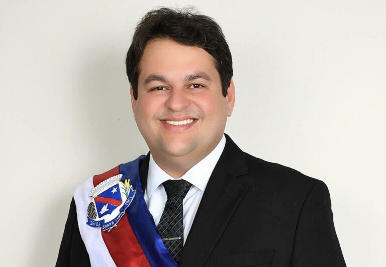 f9412975-40e4-47c0-bb5f-9238df7efdab