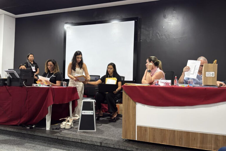 created by photogrid